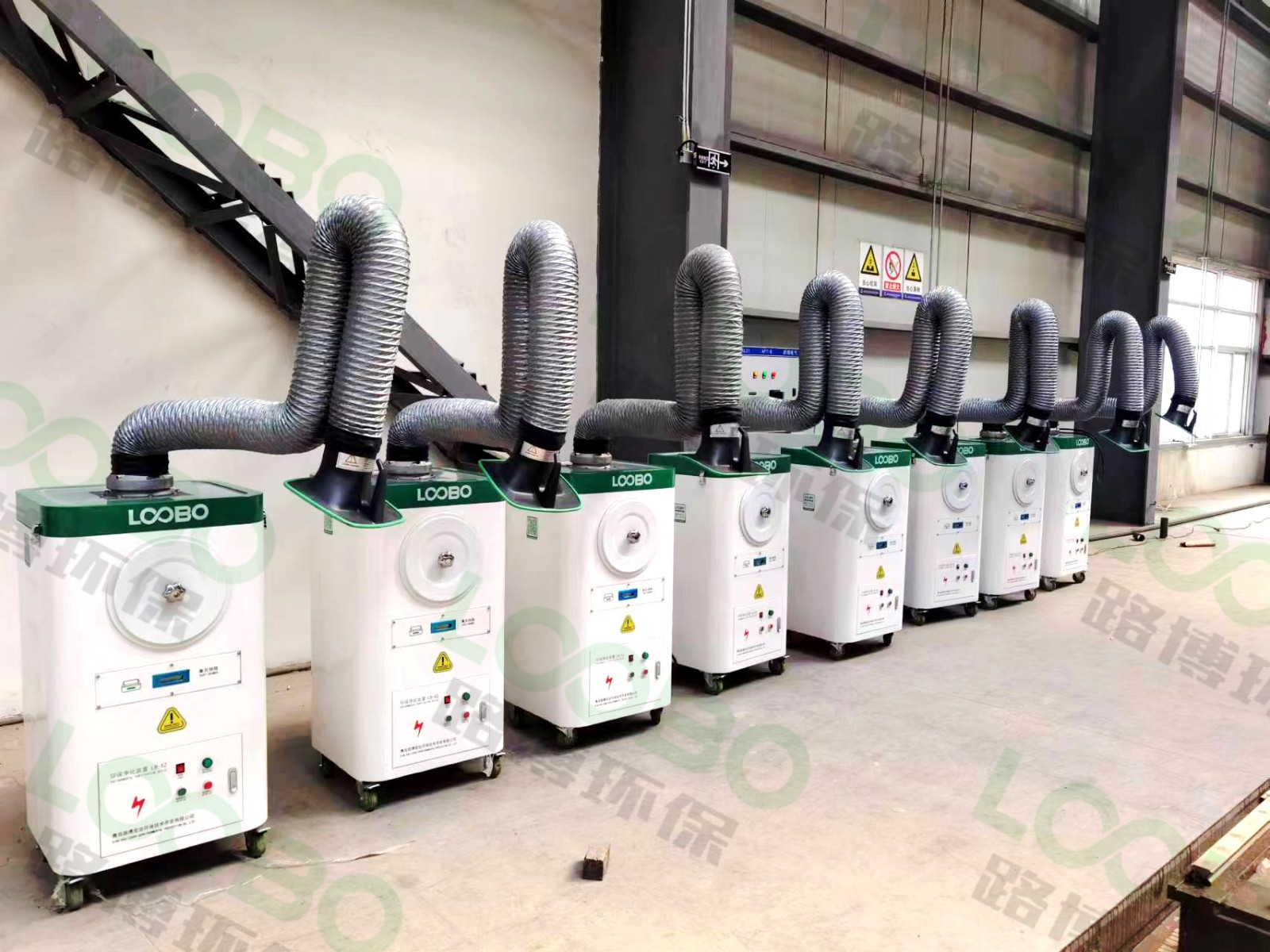 焊點(diǎn)在哪，凈化到哪”——移動(dòng)式焊煙凈化器的的實(shí)戰(zhàn)優(yōu)勢(shì)